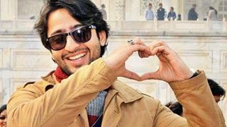 Shaheer Sheikh showers his love on Indonesian fans!