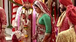 Nandini to get closer to Krish in Balika Vadhu! Thumbnail