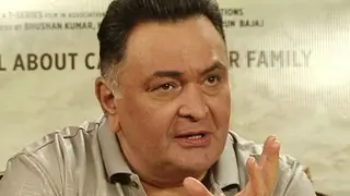 Rishi Kapoor slams GANDHIS of CONGRESS RAJ! Thumbnail