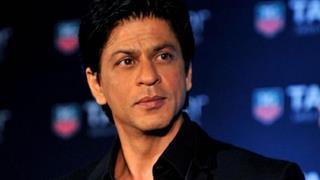 SRK gets rid of 'macho' look!