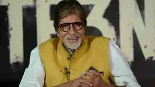 Amitabh Bachchan reminisces 'chhoti biwi' moment thumbnail