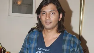 Happy birthday: B-Town celebs wish 'witty' Shirish Kunder thumbnail