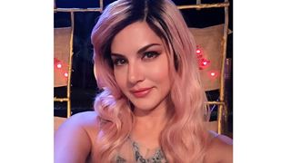 Sunny Leone gets new hair colour! thumbnail