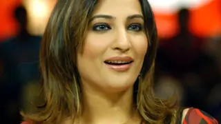 Rakshanda Khan in a new show! Thumbnail