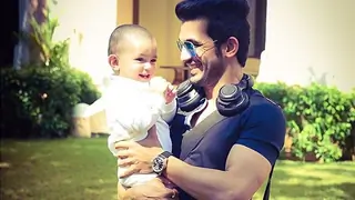 Mini SRK on the block! Thumbnail