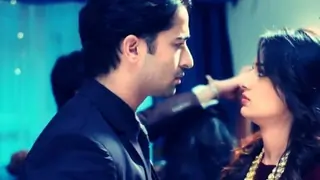 Sonakshi stuck between her FAKE BOYFRIEND and DEV in 'Kuch Rang Pyar Ke'! Thumbnail