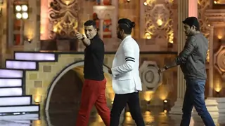 Did Akshay Kumar just lose his cool and left the venue in anger? Thumbnail