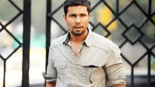 Randeep Hooda goes a notch higher for 'Do Lafzon Ki Kahaani' Thumbnail