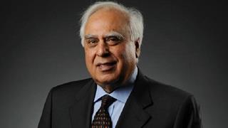 I belong to the romantic genre: Kapil Sibal thumbnail