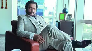 Never thought I'd be sporting a stubble onscreen: Mahesh Thakur Thumbnail