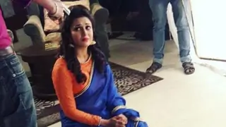 An 'ANNOYED' Raman asks goons to SHOOT Ishita in Yeh Hai Mohabbatein! Thumbnail
