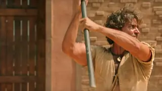 Hrithik Roshan performs raw action in Mohenjo Daro!