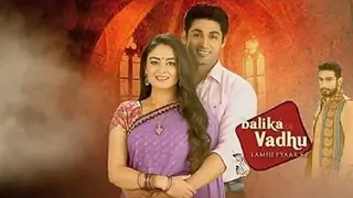 Krish to save Nandini from Kundan's clutches in Balika Vadhu! Thumbnail