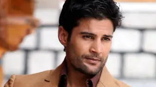 Rajeev Khandelwal to make singing debut Thumbnail