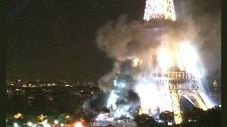 Fire at Eiffel Tower, attacks in France; B-town expresses shock