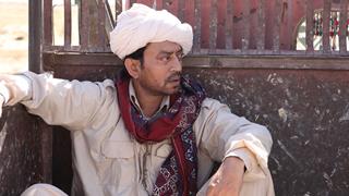 Irrfan reveals the reason he interviewed politicians Thumbnail