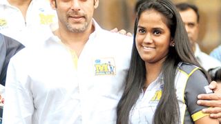 Salman Khan's sister happy with his acquittal in poaching cases Thumbnail