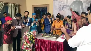 Dilip 'Jethalal' Joshi gets nostalgic on completion of '2000' episodes! Thumbnail