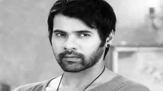 When Pragya wished Abhi a HAPPY BIRTHDAY..! Thumbnail