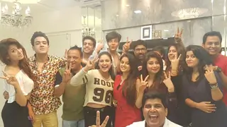 Writer Amit Aaryan hosts success party for 'Team Y.A.R.O Ka Tashan' Thumbnail