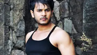 Jay Soni, the NEW MAN in Sonakshi's life in 'Kuch Rang Pyar Ke Aise Bhi'..? Thumbnail