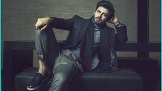 Who is behind Fawad Khan's ATTRACTIVE looks! Thumbnail