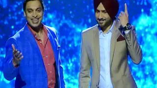 Shoaib Akhtar gets B-day bash on TV sets Thumbnail