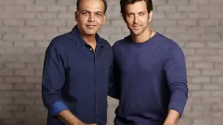 Hrithik puts an End to his fight with Ashutosh Gowarikar Thumbnail