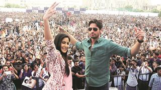 Team of Baar Baar Dekho to have Kala Chashma party?