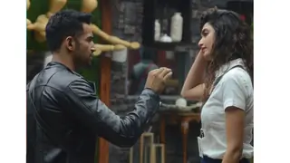 BREAKING: Karishma Tanna- Upen Patel spotted FIGHTING on the STREETS Thumbnail