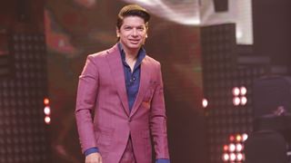 Shaan mimics Mika, Bappi Da, Anu Malik and Himesh!