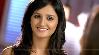 "Every girl has a struggle," says Shakti Mohan. Thumbnail