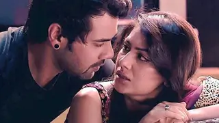 Abhi takes a stand for Pragya in Kumkum Bhagya!