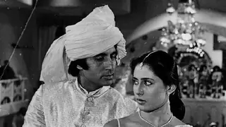Smita Patil was a special lady, says Big B Thumbnail