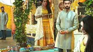 Anika's 'ACCIDENTAL' Karwachauth fast in Star Plus' Ishqbaaaz! Thumbnail