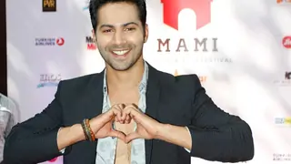 Didn't cast actresses in 'Judwaa 2': Varun Dhawan Thumbnail