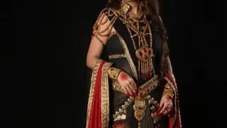 It's Double role for Juhi Parmar Shroff..! Thumbnail