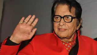 Why be fascinated with Oscars, asks Manoj Kumar Thumbnail