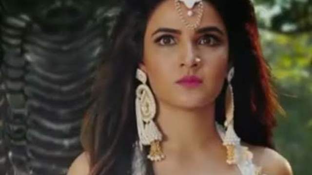 Jasmin Bhasin Exits 'Naagin 4' | India Forums