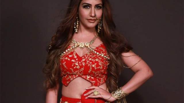 Naagin 5 Actress Surbhi Chandna Says I Cant Shy Away From Doing A