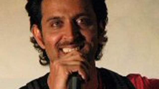 Hrithik Roshan quits smoking! | India Forums