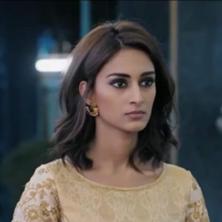 Stylebuzz: Erica Fernandes' LOB Style is redefining the Short Hair Trend |  India Forums