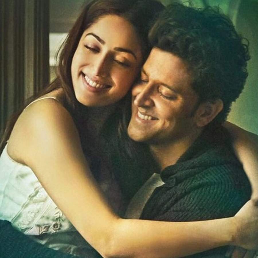 Kaabil First Day Box Office Collection, Kaabil Opening Box Office, Raees VS  Kaabil, Kaabil Wednesday Collection - Filmibeat