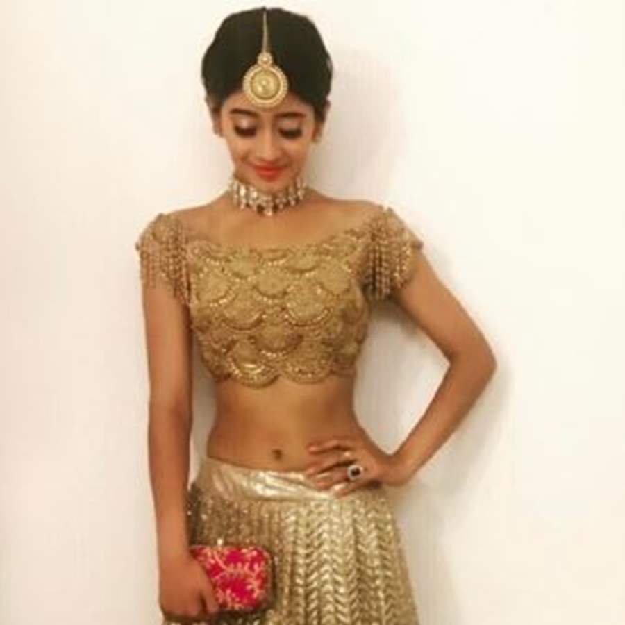 Pin by mili singh on festive look | Indian outfits lehenga, Stylish girl  images, Fashion hacks clothes