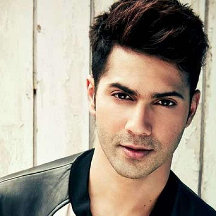 Woah! Guess What Arjun Kapoor Gifted Varun Dhawan?