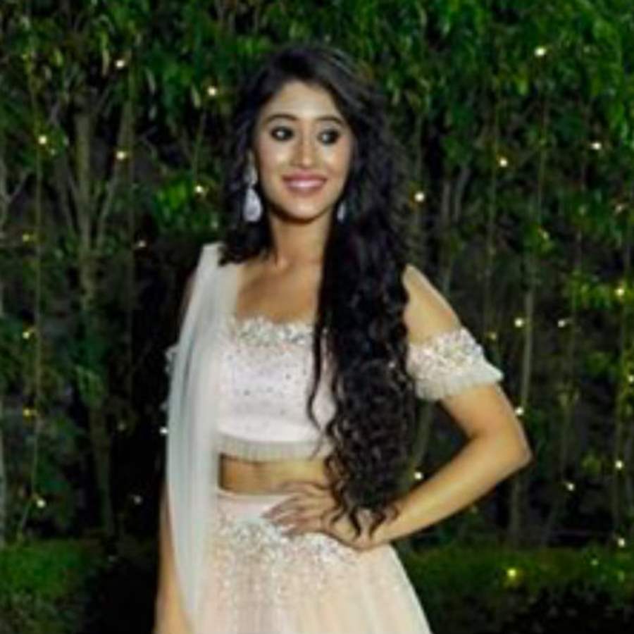 Shivangi Joshi ❤ | Indian bridal fashion, Indian designer wear, Indian  outfits