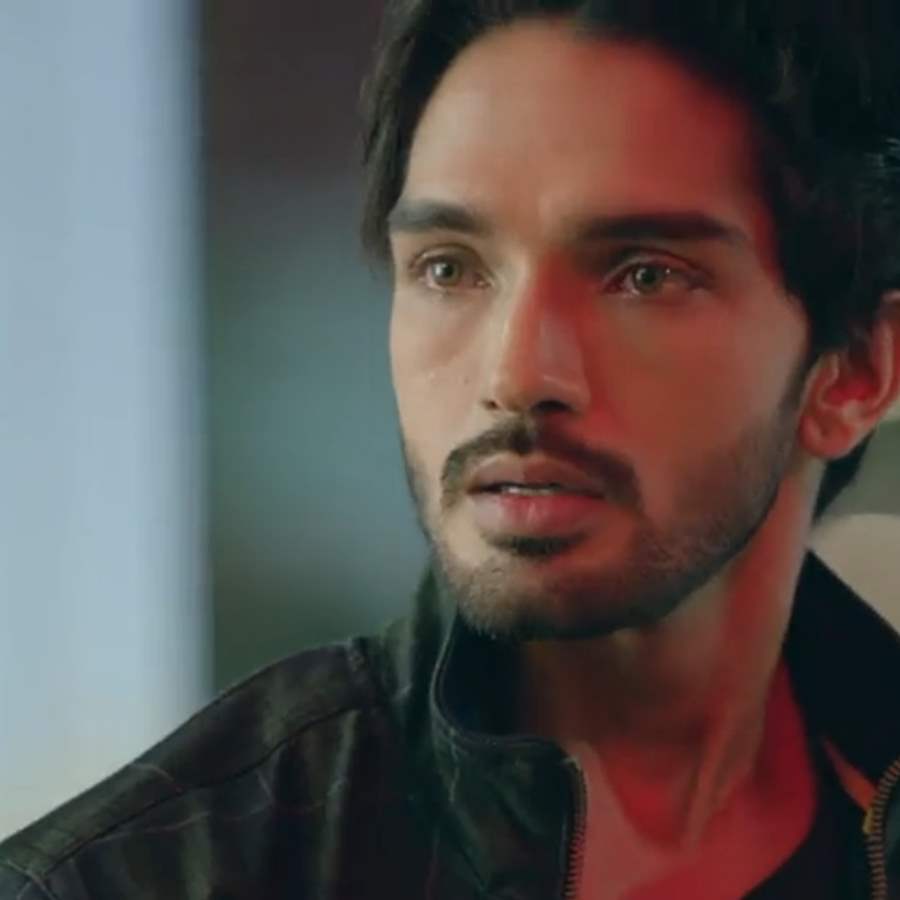 Harsh Rajput - Which one?take a screenshot and let me... | Facebook