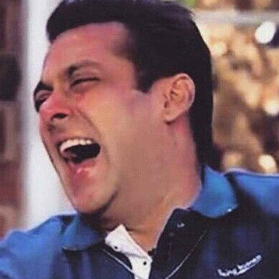 Salman Khan's Lips Look Odd In Viral Video From 'Bigg Boss OTT 2', Fan Says  'Is It Due To Knife?'
