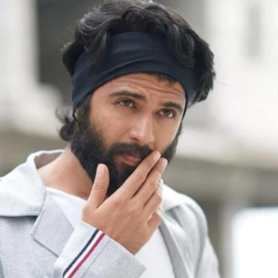 Vijay Devarakonda Loses Calm over Controversial Allegations; Tollywood Extends Supports