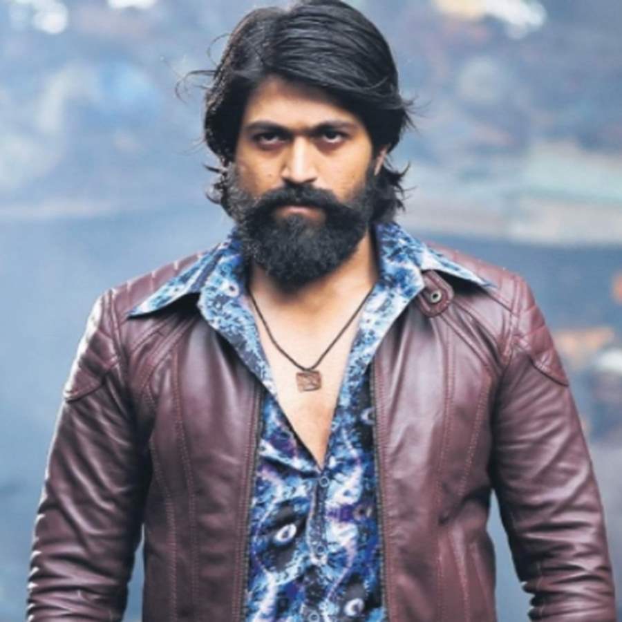 K G F Movie, Yash Riding Bike, indian actor, kgf yash, HD phone wallpaper |  Peakpx